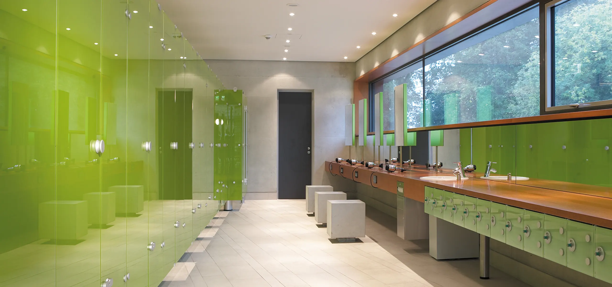 Pukuhuoneet keskituella